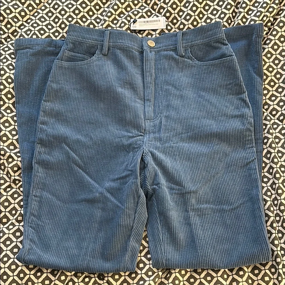 NastyGal Corduroy High Waisted Flared Star Bum Pants - Picture 4 of 6